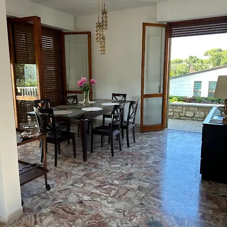 Al Villa Tirrenia